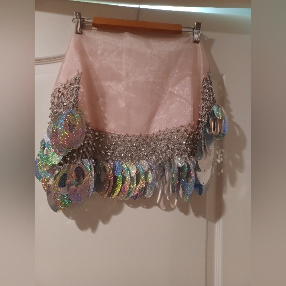 Middle eastern dancing scarf